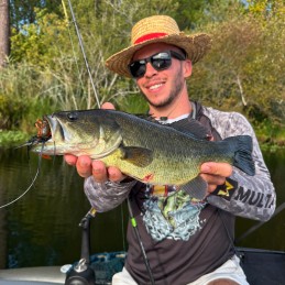Kayak gonflable à pédales AirFisher 340 Série Limitée MULTA FISHING -  Pêche